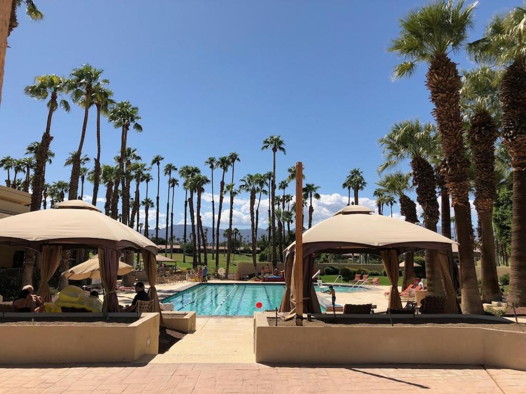 Palm Valley Cc Pickleball, Tennis, Gym, Clubhouse, Swimming Pools, Lux, Spac 2 Bdrms Den 2 Ba Palm Desert Exterior photo